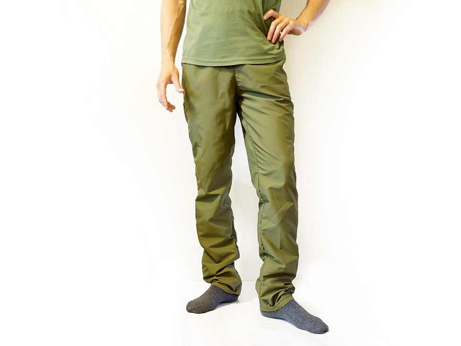 зеленый цвет ткани для штанов